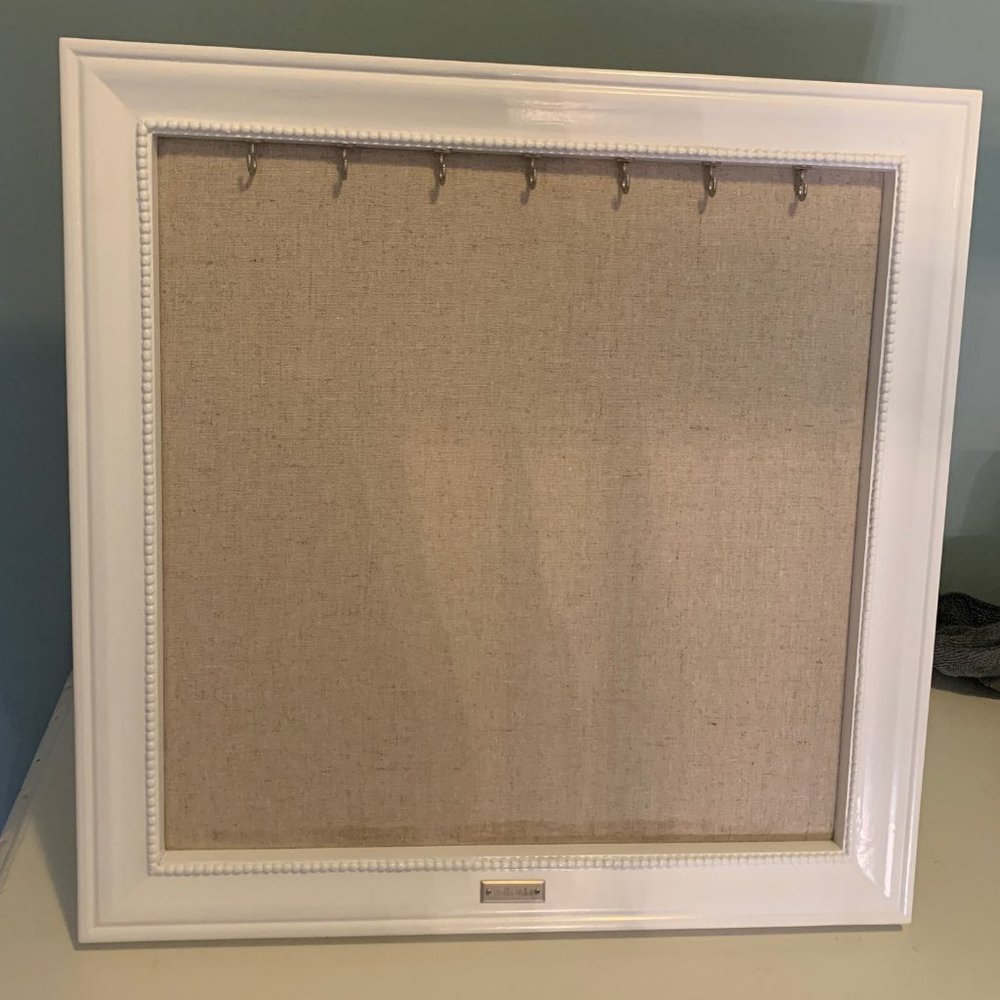 Stella & Dot storage frame - large